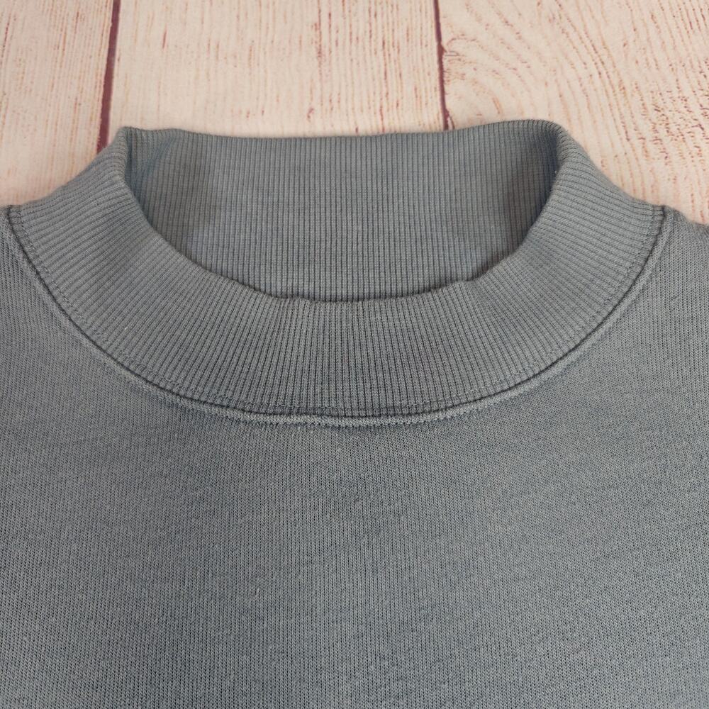 ALO Yoga Freestyle Slate Blue Mock Neck Sweatshirt sz S - Picture 8 of 12